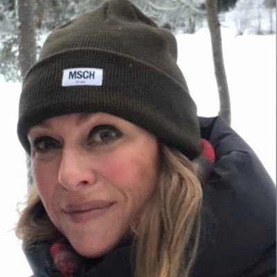 Anettne's profile picture. Samfunnsengasjert historiker og redaktør for fradennevinkel.no