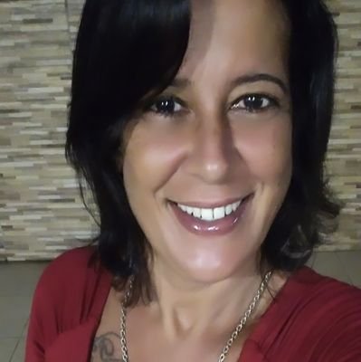 Tente ser feliz ao invés de tentar ser perfeito.♡
Camisas Negras Que Guardo Na Memória
Glória, Lutas, Vitórias Esta é Minha História ¹⁸⁹⁸💢 @VascodaGama