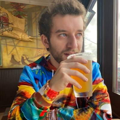 IAmActuallyJake's profile picture. Big man papa rock star, right here boi
Block rocker, night knocker, party rocker's what they call me
If they can find my number.

Wacka flocka flame, bitch.