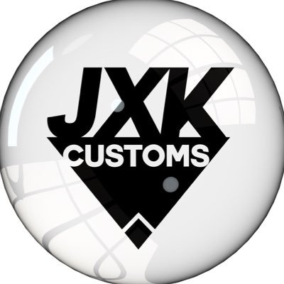 Specializing in customs garments, website design and graphic design.