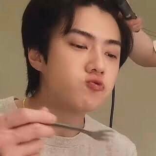 avocadochick181's profile picture. 