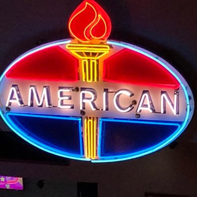 r_rock252's profile picture. A lot of things.