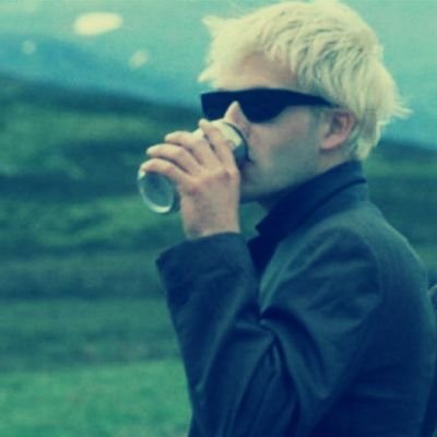 menvila02's profile picture. 