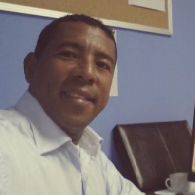Abogado. Guerrero fiel de Dios, Defensor de la Constitucion la justicia y las Leyes Venezolanas.