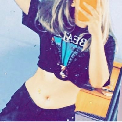 sarahkhadka12's profile picture. It’s going to be hard, but hard does not mean impossible.