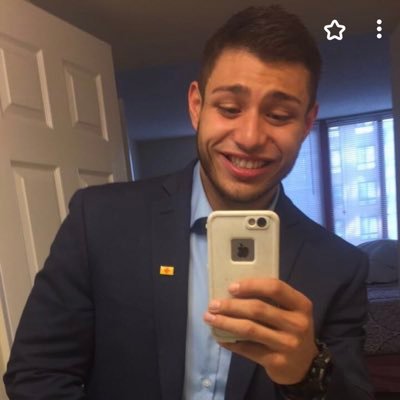 UNM Alumnus. Biochemist. Fitness enthusiast. Political Organizer. American. Mad love for Albuquerque. Constitutional Progressive.