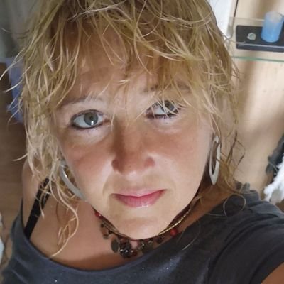 monicsan76's profile picture. 