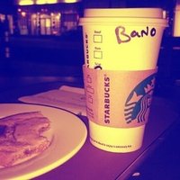 Bano(@BanoBee) 's Twitter Profile Photo