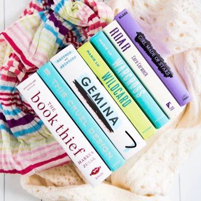 Self-professed bibliophile who also enjoys cooking, cats, budgeting, debt-busting, investing, gardening, fitness, and leadership development. 💁🏻♀️