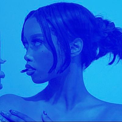 cxcxmberbxtch's profile picture. 재니스