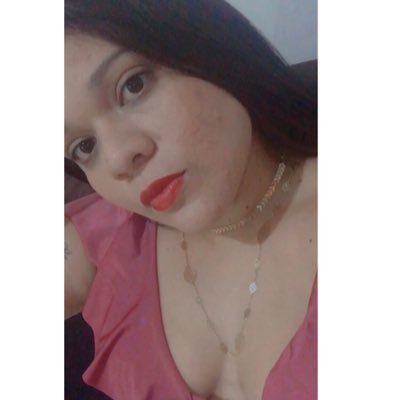 27 anos, Paraibana, Fisioterapeuta e titia da Hadassa ❤️. @riellycruz🌵