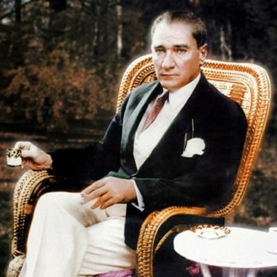 tubaturkerr's profile picture. Mustafa Kemal Atatürk ✌🏻 ❤
Ne mutlu Türküm diyene 🇹🇷✌🏻 
Seversem Abartırım ❗🌝
