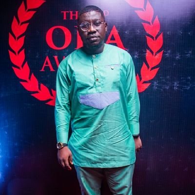 I am a Communications Practitioner,Publicist,Content Developer,Apple Dealer and a Voice Actor
