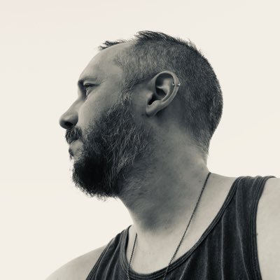 Emiliano Urdinolaさんのプロフィール画像