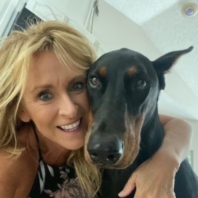 mickiebergero14's profile picture. 