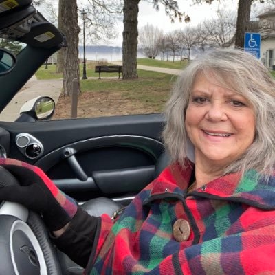 BobbieWogoman's profile picture. 