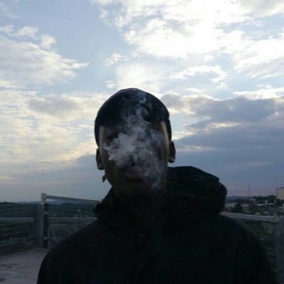 phDB2SzzBzYMGOJ's profile picture. 