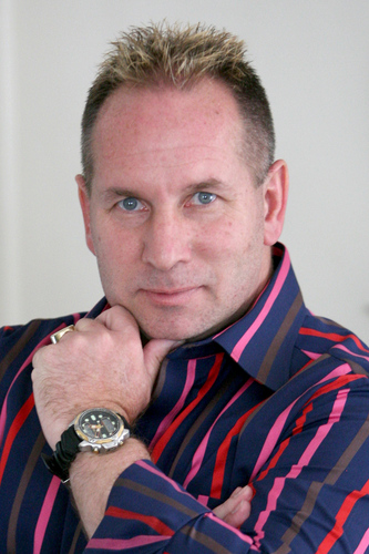 RobdasNeves's profile picture. Award-winning Photographer.
Mobile - +27 82 7765 775.      

robdasneves@gmail.com