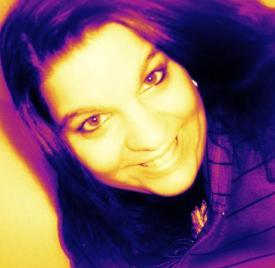 SarahKoeln's profile picture. Ich bin eine kleine bis mittelschwere,
aber liebenswerte Katastrophe mit einem kleineren oder größeren
Dachschaden,aber genau der macht mich so sympatisch =)