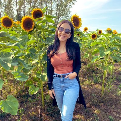 MrsMCarvalho's profile picture. Teacher for HCDSB🍎✨