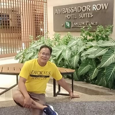 ErnieDeVillaJr1's profile picture. Working