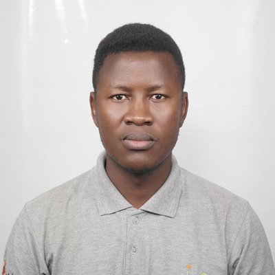 Léonel SIMO est un jeune Camerounais passionné et spécialisé dans les métiers de la communication, de l'audiovisuel et de l'édcation.