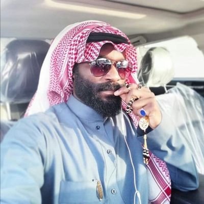 إذا أردت أن لا يتكلم الناس فيك فلا تتكلم في أحد ولا بعرض أحد وإذا رغبت في أن لا يخطأ أحد عليك فابحث عن كوكب تعيش فيه وحدك