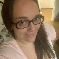 Beth (@scribblesbybeth) 's Twitter Profile