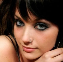 gamegirlcliche's profile picture. Indie game developer, PhD student, writer, artist, mother (to Jasper, my tortoise-shell kitten!).. and yes, I'm a girl.