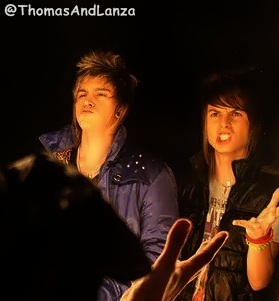 Fã Clube dedicado ao: @pelanzarestart e @thomasrestart .
Esperando a oficialização !