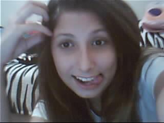 sou propriedade da @jujumilanii elá é linda eu amo muito ela.