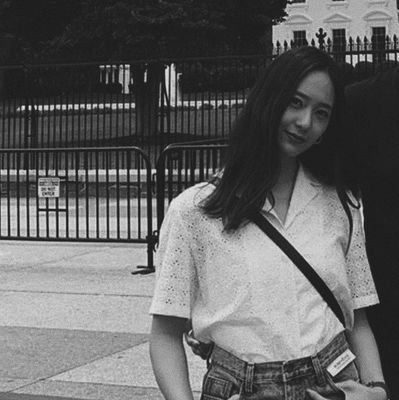 both of an Actress and Singer, 𝑲𝒓𝒚𝒔𝒕𝒂𝒍 𝑱𝒖𝒏𝒈. H& Entertainment  ╱ 1994.