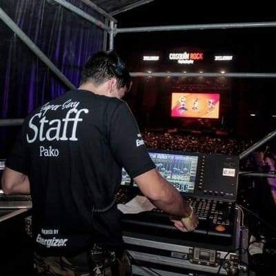 guilleferreirax's profile picture. Do good.
Be good.
Lighting Designer Wannabe
@bandapaiko
@vbolanos