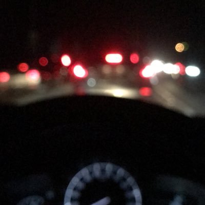 bobityp's profile picture. throw away account for finance, personal growth and tech followings