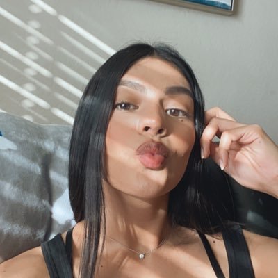 jayquelin__'s profile picture. aspire to inspire before you expire