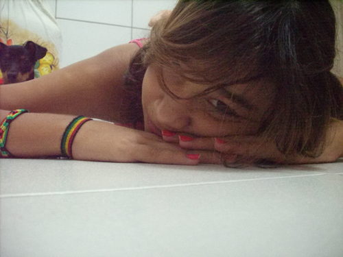 segue @Pattys_Girl e seguirei de volta!
kisses for all:*