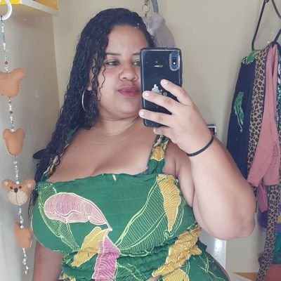 23aninhos ☺️ 
FLAMENGUISTA 😍❤🖤
Canceriana ♋