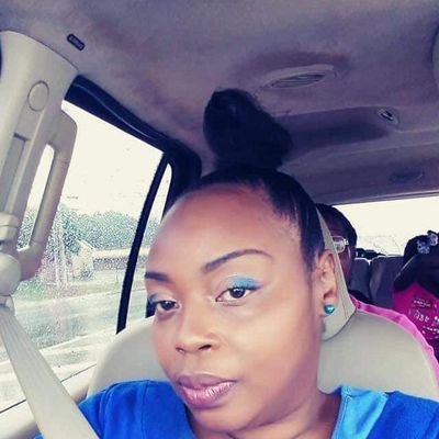 Mum of 4
God Fearing
❤️
Still writing 🖋️ my story 📖
~Never give up~
*Press thru the pain*