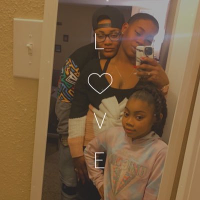 shereelewis23's profile picture. Married to my Queen Red