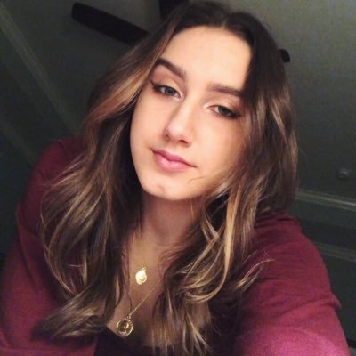 erinholden27's profile picture. 