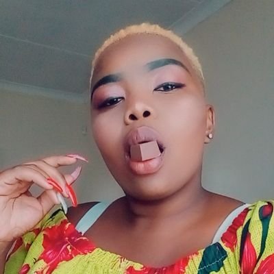 loud kind and loving outgoing foodie lover loyal to my nigga