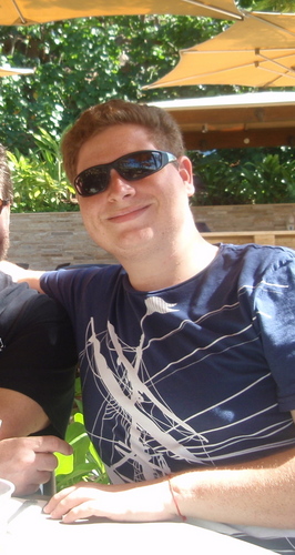 director of sales and customer experience @Boxnco , tennis, fitness, @countingcrows