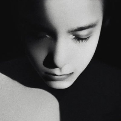 00_0005's profile picture. 因爲我們是人