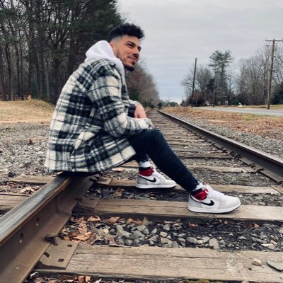 Jon_Velez25's profile picture. Faith. Music. Fan of anime. TheBlockChurch.
