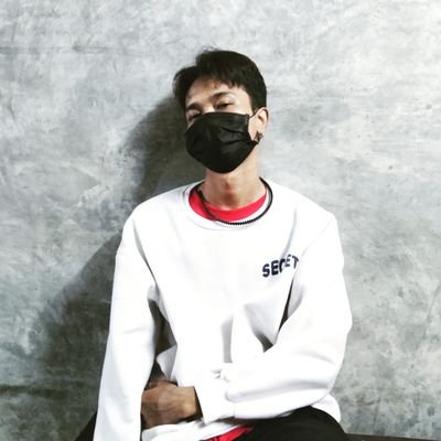 W3s90974952's profile picture. single