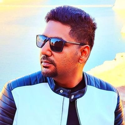 SuntyDreams's profile picture. Indian YouTuber in America