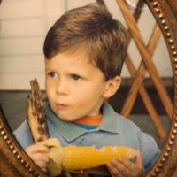 More of an ideas guy (@overrunbysuits) Twitter profile photo
