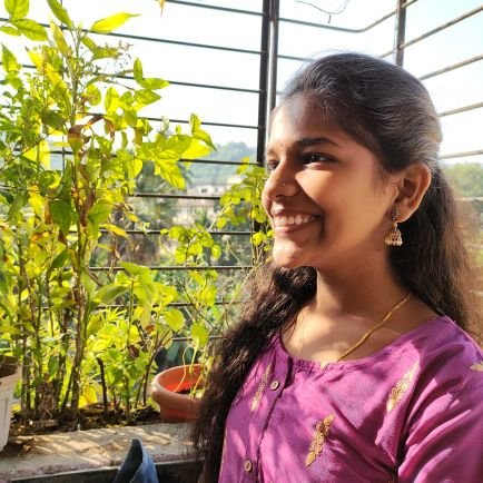 TawdeDamini's profile picture. दामिनी तावडे 💕
Imperfectly perfect in my perfectly imperfect world..🌍🧚🏻♀️