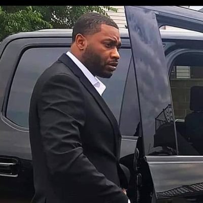 DutySmoke's profile picture. 8mile bread Kash&Londy daddy 40boyog spin the Mr spin the block spin it one moe time no filter in me 🔫ain't fa sho niggas know I keep the pole