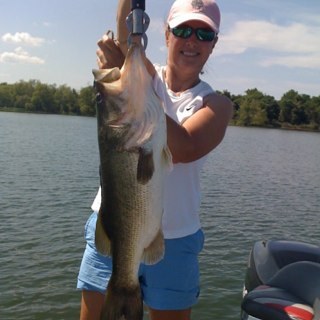 ladyangler's profile picture. Women's Bass Fishing Coach - Instilling Confidence in Amateur Lady Anglers